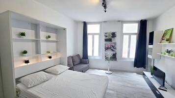 Wifi gratis y ropa de cama