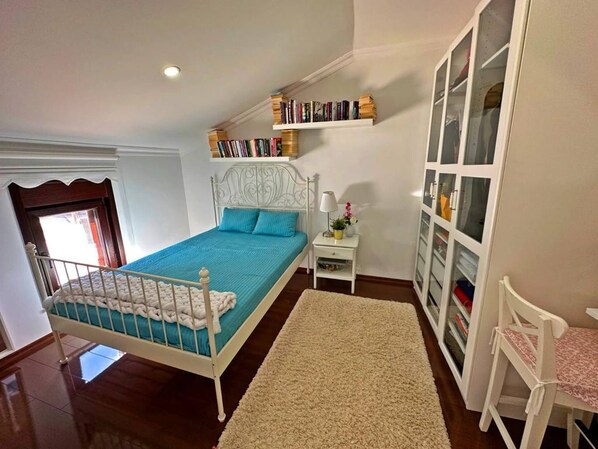 Villa, 6 camere da letto, piscina privata, vista giardino | 6 camere