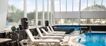 6 Person Holiday Park Home in Hesselager