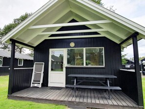 House | Exterior - 6 Person Holiday Park Home in Malling (Malling)