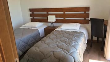 2 bedrooms