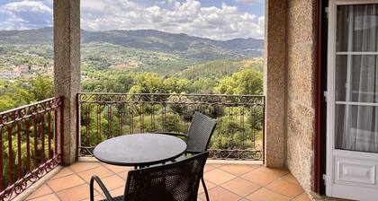Nomad s Country - Cimo de Vila The Valley Terrace
