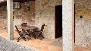 Apartment - Nomad s Country - Cimo de Vila The Poolside Haven (Cabeceiras de Basto)