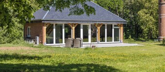 Forest cottage on quiet estate. Close to Pairi Daiza Shape Google Jurbise - Mons