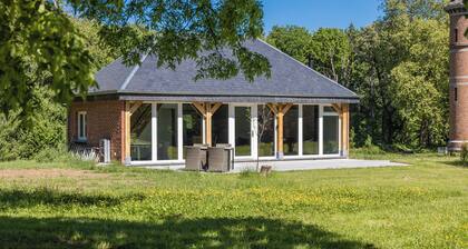 Forest cottage on quiet estate. Close to Pairi Daiza Shape Google Jurbise - Mons