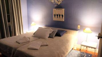 House | 5 bedrooms, individually furnished, bed sheets