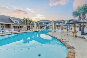 Lämmitetty uima-allas