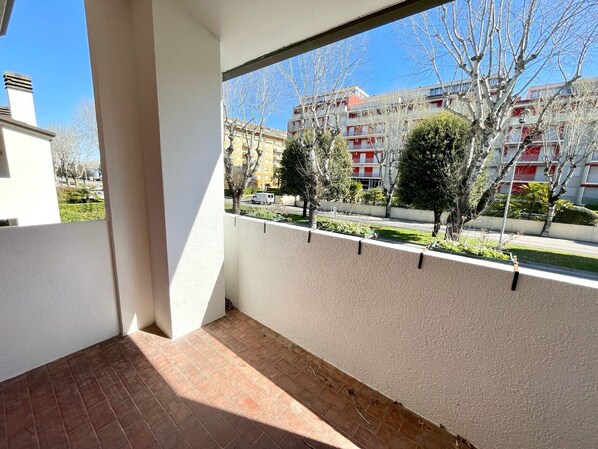Villa, 3 slaapkamers, balkon, uitzicht op tuin | Terrein van de accommodatie