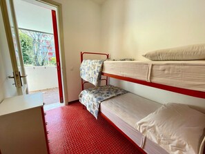 Villa, 3 habitaciones, balcón, vistas al jardín | 3 dormitorios