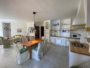 Villa, 3 Bedrooms, Private Pool, Garden View | Dining room - Albarella Villa With sea View and Pool (Rosolina)