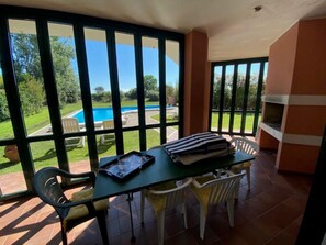 Villa, 3 soverom, privat basseng, hageutsikt | Oppholdsområde
