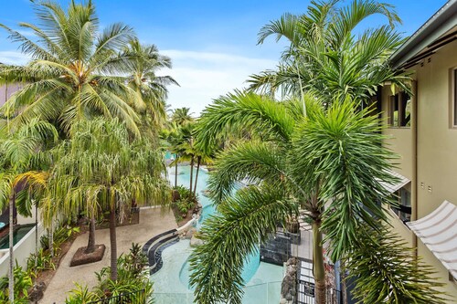 Pineapple Palms - Resort 9 Pools Gym