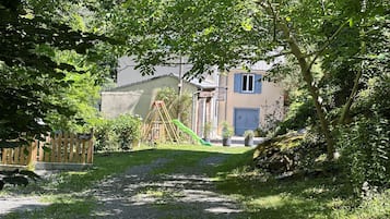 House | Property grounds