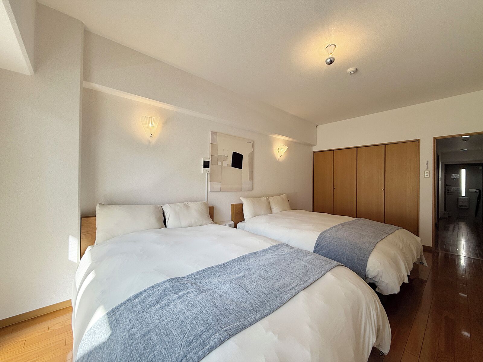 Fer et planche à repasser, Wi-Fi gratuit