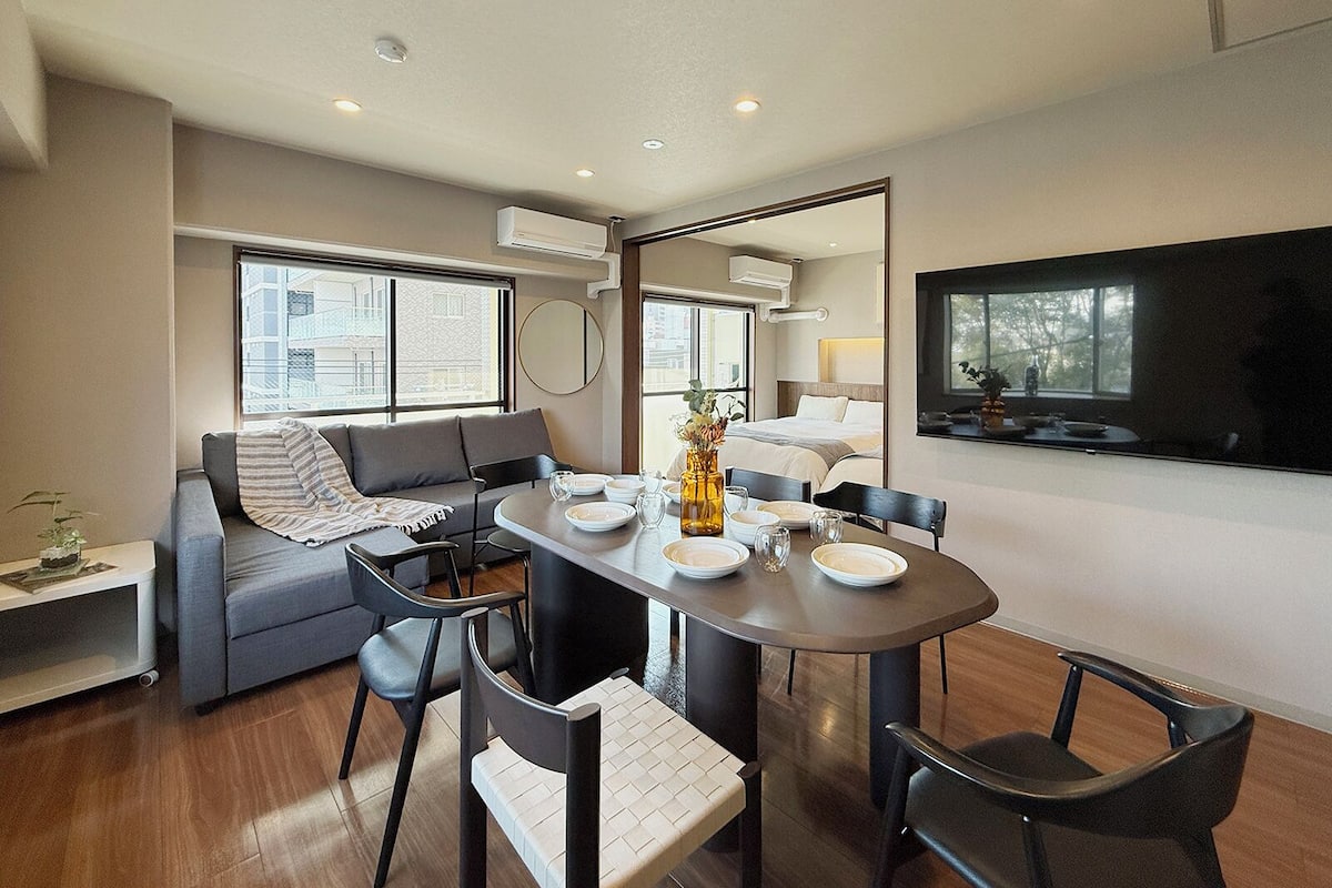 Panoramic Apartment, Balcony, River View | Iron/ironing board, free WiFi