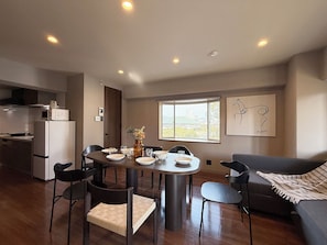 Panoramic Apartment, Balcony, River View