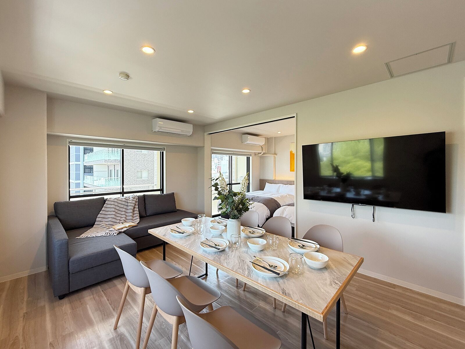 Apartamento superior, balcón, vistas al río | Zona de estar