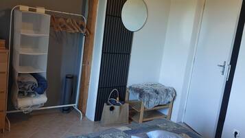 1 chambre, Wi-Fi gratuit, draps fournis