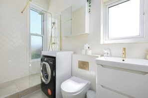 Unclassified image, 3 of 10, button