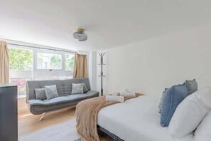 4 soverom, strykejern/-brett, wi-fi og sengetøy