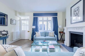 Uklassifisert bilde, 2 av 37, knapp