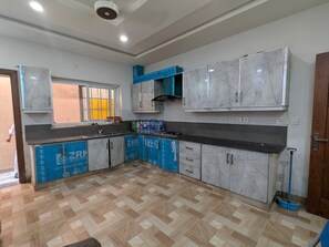 Stovetop, dishwasher