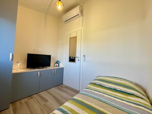 公寓, 4 間臥室, 露台, 花園景 | 客房設施服務