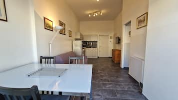 Apartment | Dining