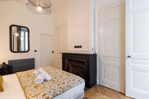 Apartamento | 3 quartos, ferros/tábuas de passar roupa, roupa de cama