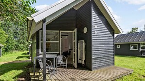 House | Exterior - 6 Person Holiday Park Home in Malling (Malling)