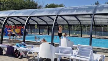 House | Pool