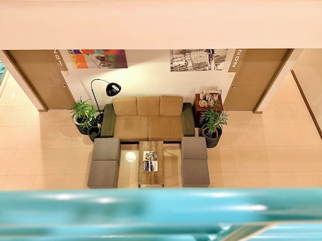 Sala de estar en el lobby