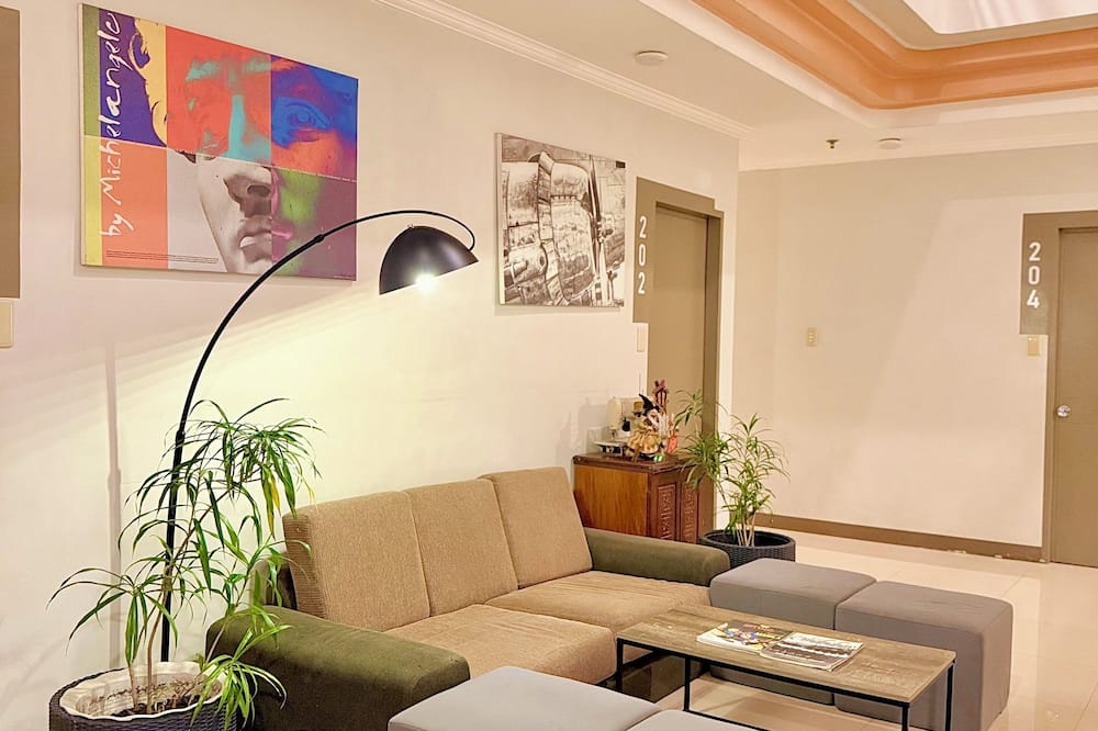 Hotel Tiffany - Laoag