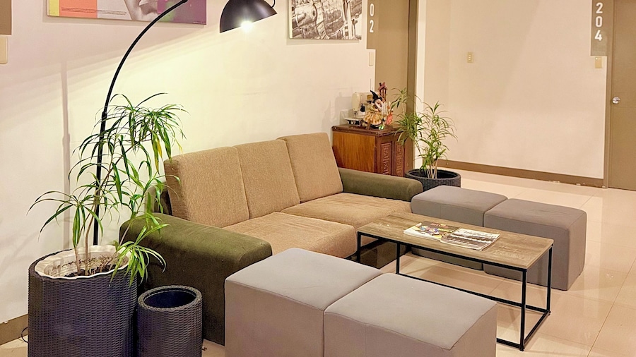 Hotel Tiffany - Laoag