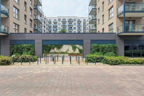 Property grounds - Hallera 132 | Gdansk | Modern Apartment | Parking | Balcony | SmartTV (Gdańsk)