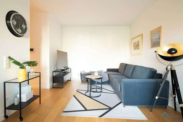 TV, offices