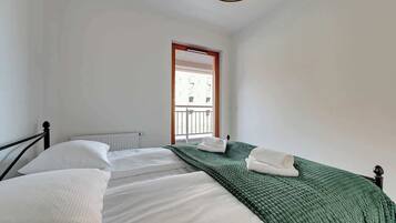 1 bedroom, iron/ironing board, WiFi, bed sheets