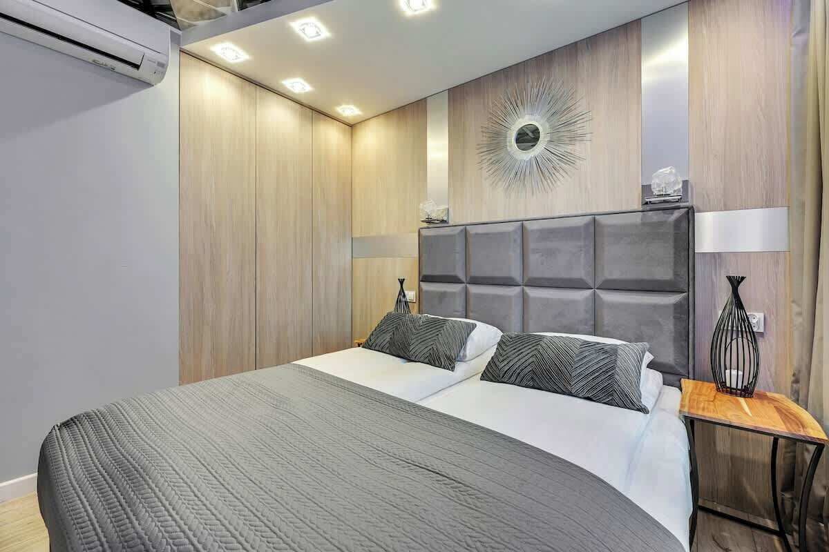 2 Schlafzimmer, Schreibtisch, Bügeleisen/Bügelbrett, WLAN