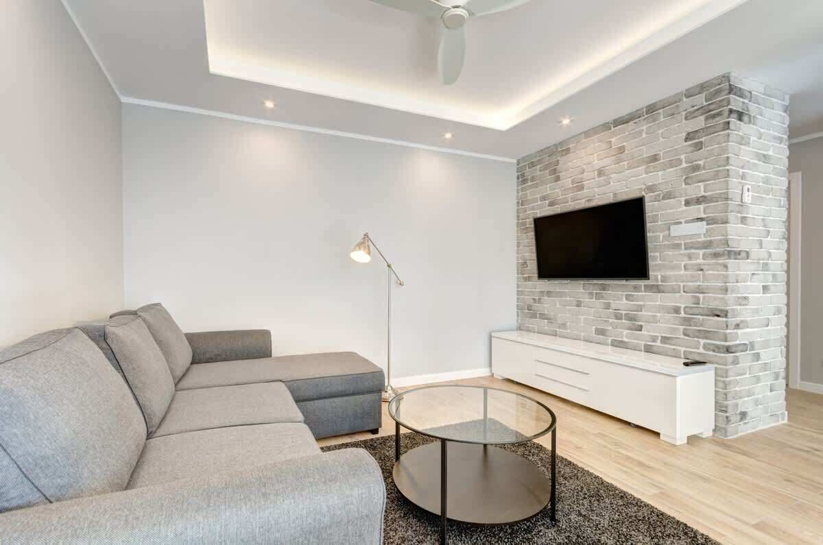 TV, studio