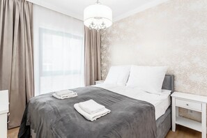 1 bedroom, iron/ironing board, travel crib, WiFi