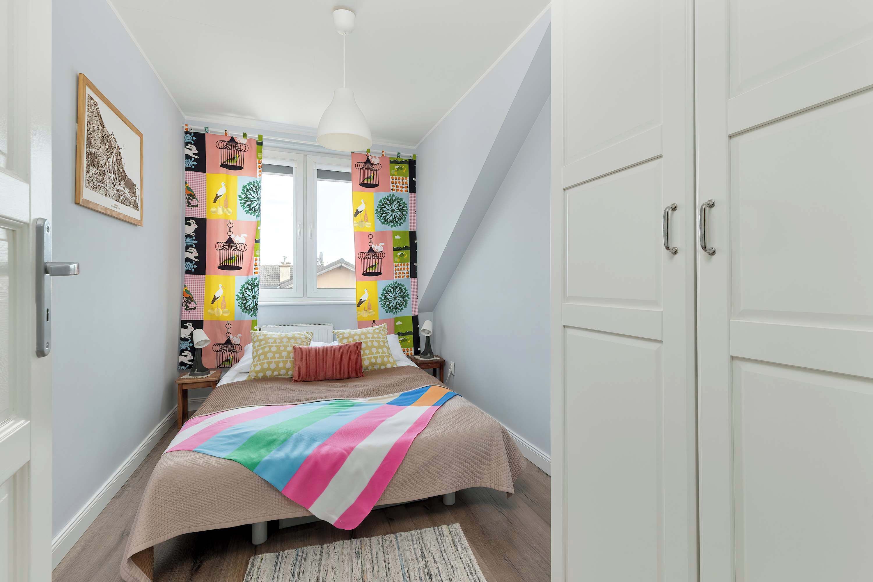 1 chambre, fer et planche à repasser, lit parapluie, Wi-Fi