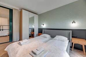 1 chambre, fer et planche Ă repasser, Wi-Fi, draps fournis