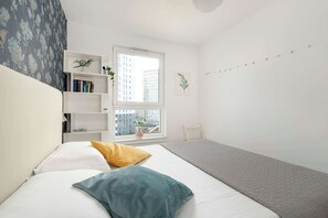 1 bedroom, iron/ironing board, travel cot, WiFi