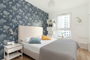 1 bedroom, iron/ironing board, travel crib, WiFi