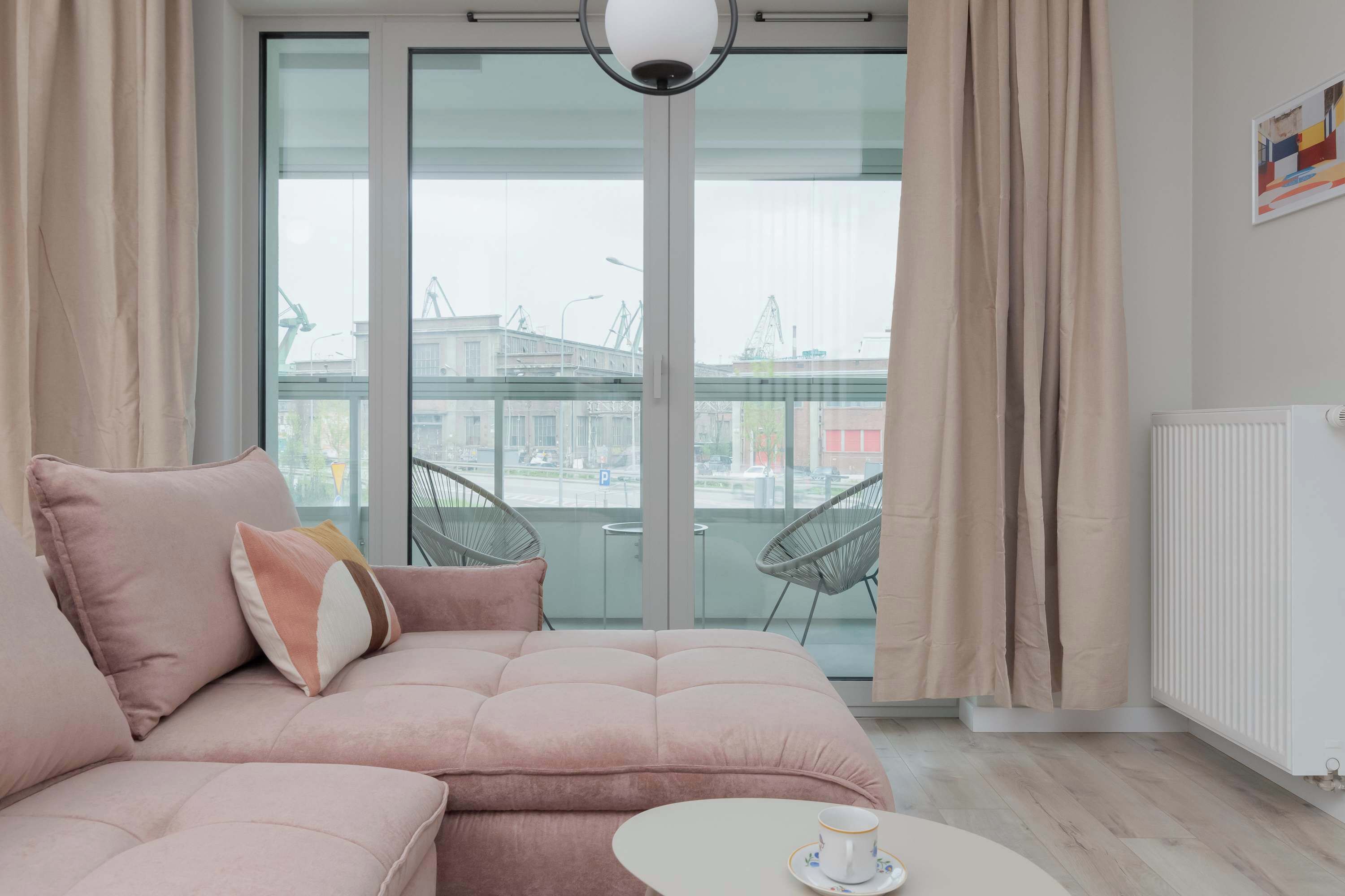 テレビ、書斎 / ワークスペース