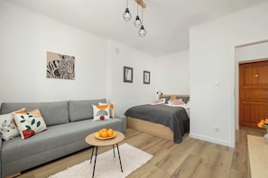 Iron/ironing board, WiFi, bed sheets - Modern Studio in Gdansk | Smart TV | for 4 people (Gdańsk)