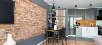 Stylish Apartment in Poznan | Workplace