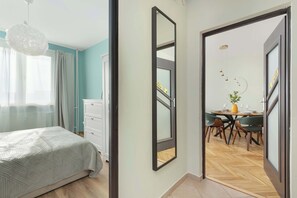 1 chambre, fer et planche à repasser, Wi-Fi, draps fournis