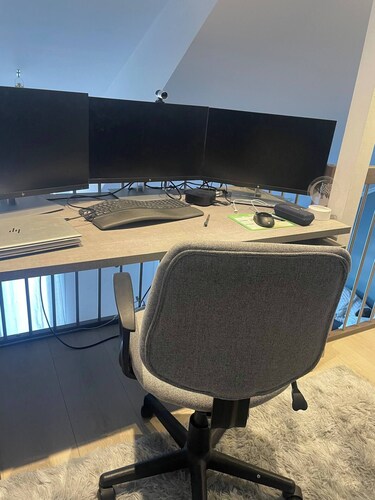 A Bright and Furnished Apartment