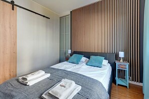 1 chambre, fer et planche à repasser, lit parapluie, Wi-Fi